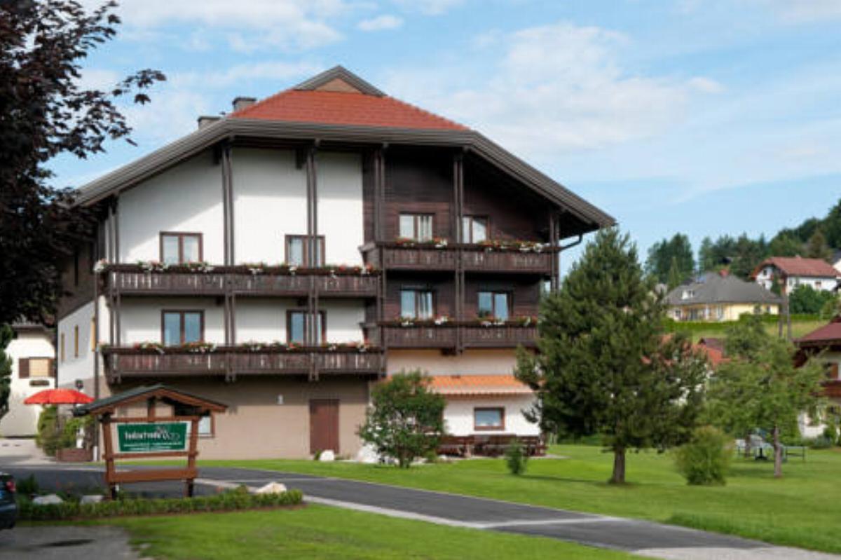 Hubertushof Hotel Latschach ober dem Faakersee Austria