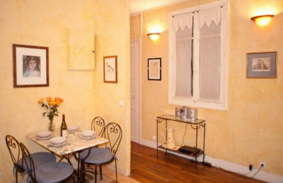 Ideal Apartment by the Seine Hotel Paris France