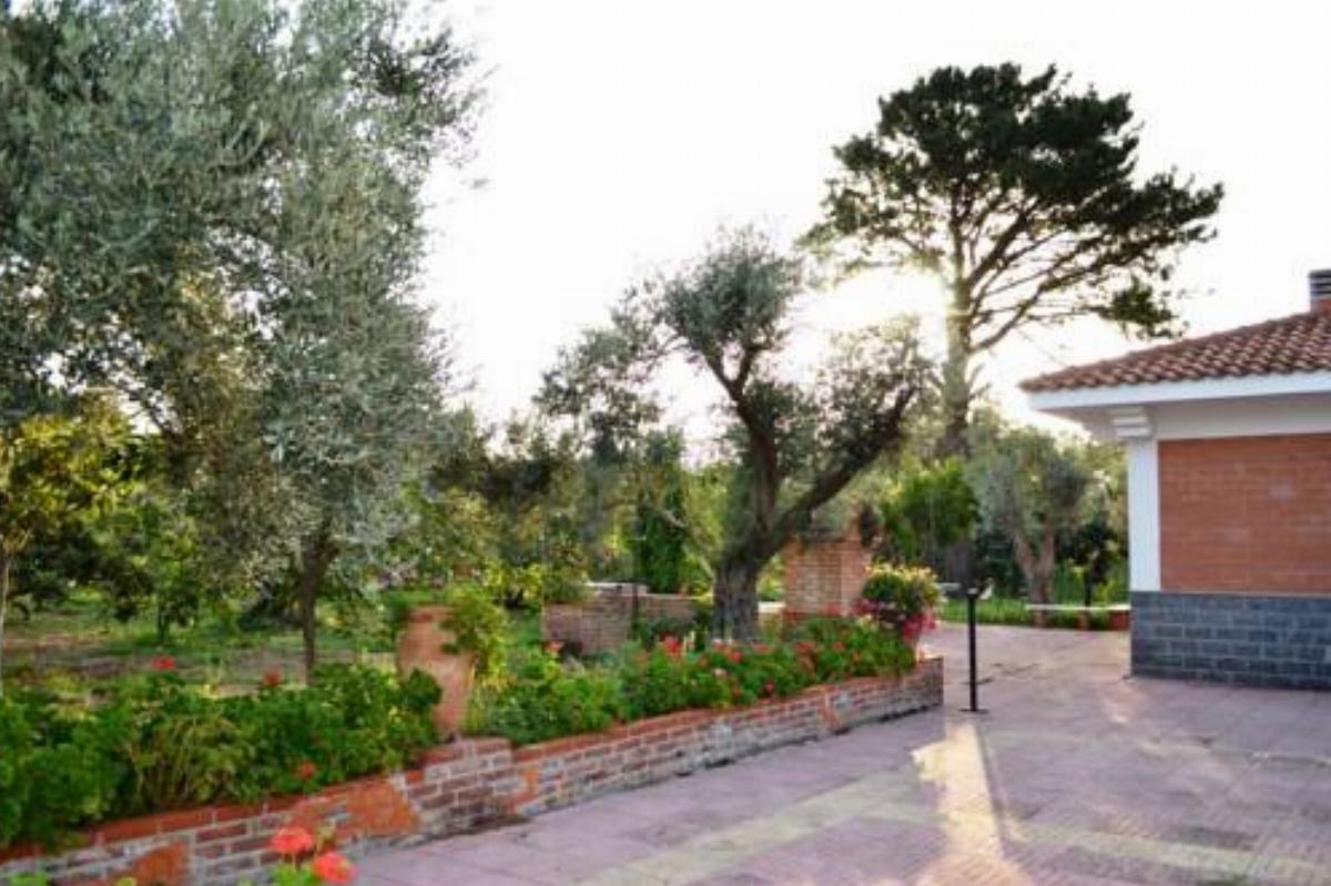 Il Giardino sul Mare Hotel Acquedolci Italy