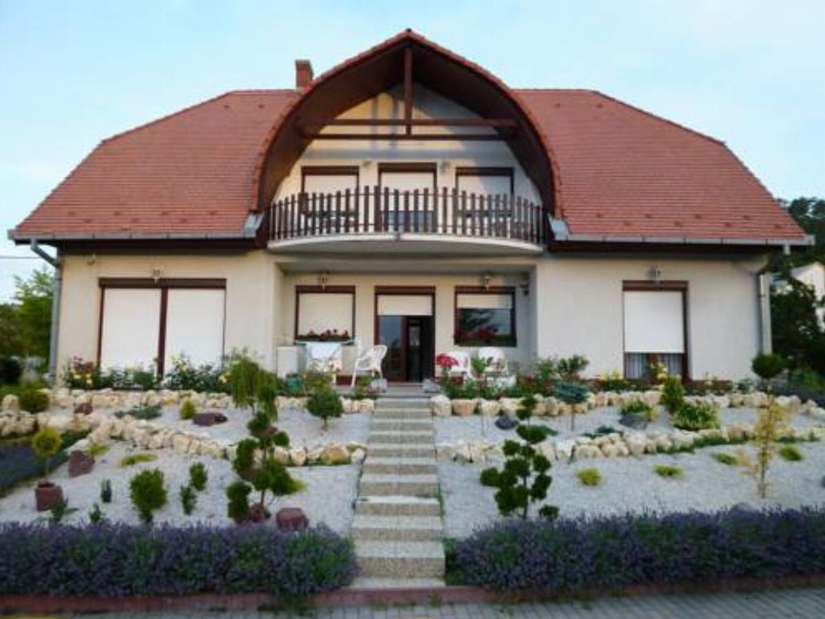Kati Villa Hotel Vonyarcvashegy Hungary