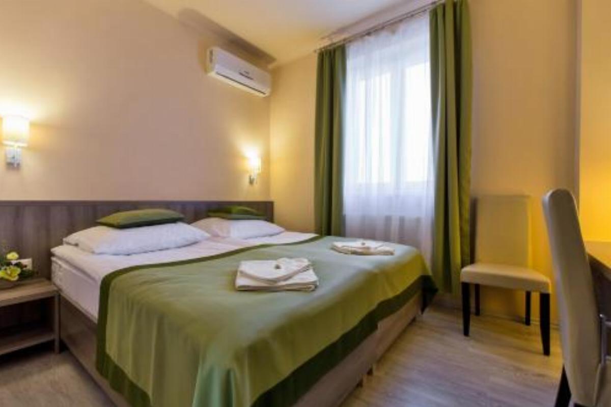 Kentaur Lovaspanzió Hotel Hódmezővásárhely Hungary