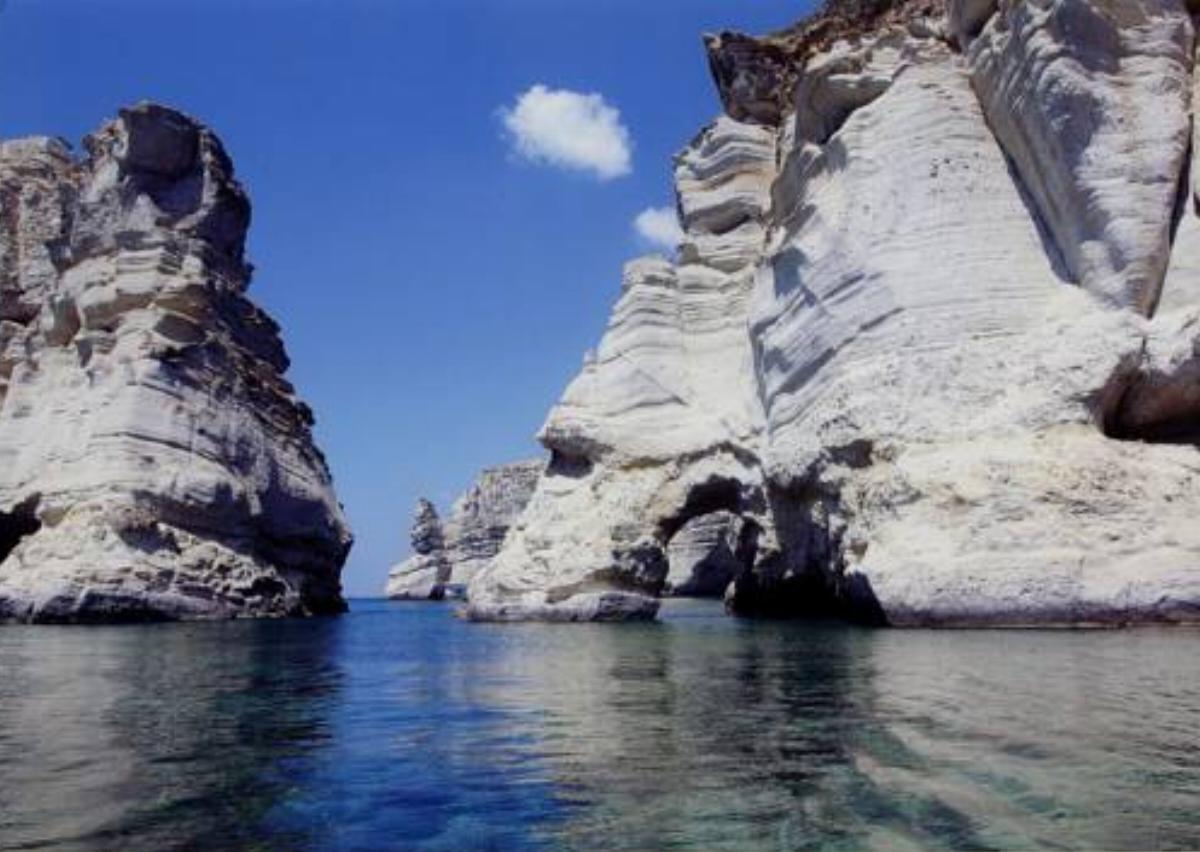 Kirki Sailing Hotel Adamas Greece