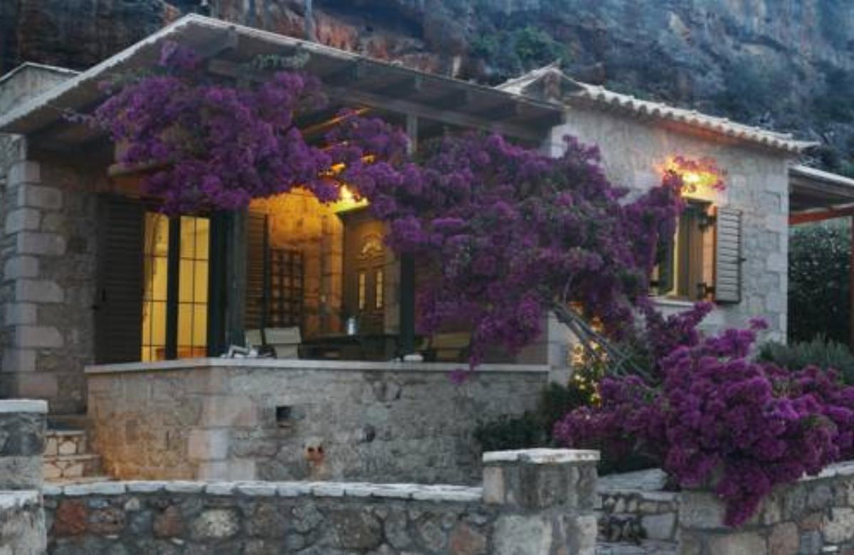 Kripia Holiday Villas Hotel Kardhamili Greece