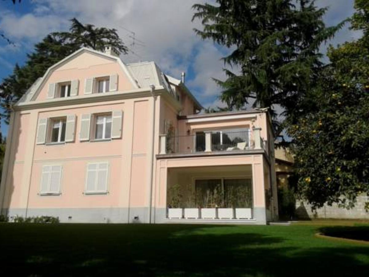 La Casa Del Faggio Hotel Villa Guardia Italy