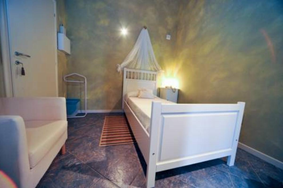 La Corte Splendente Hotel Castello dʼArgile Italy