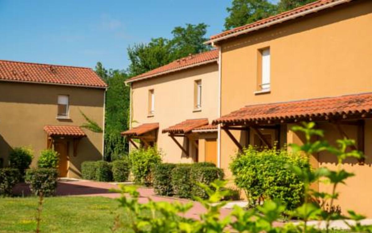 Lagrange Vacances Le Clos des Vignes Hotel Bergerac France