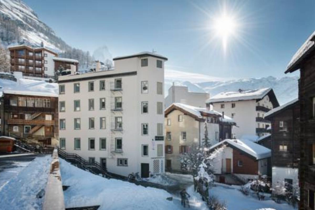 Le Petit CHARME-INN Hotel Zermatt Switzerland
