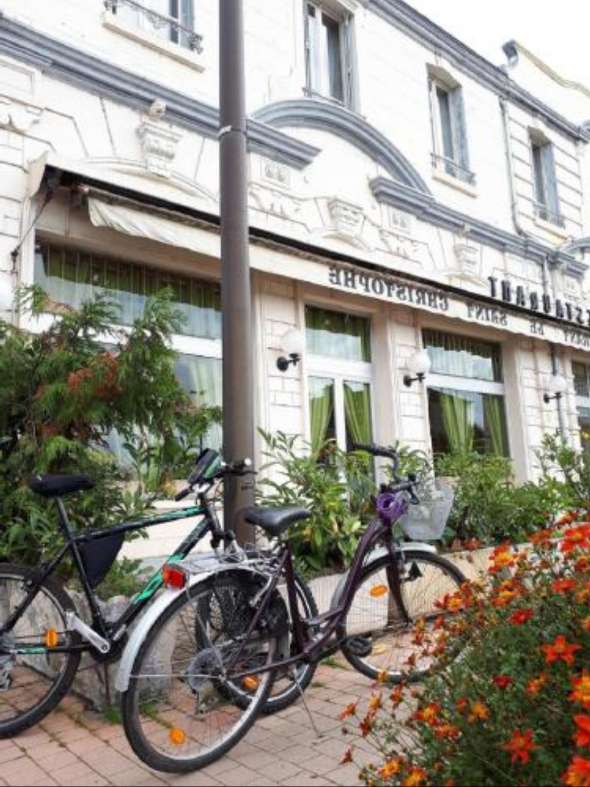 Le Saint Christophe Hotel Cosne Cours sur Loire France