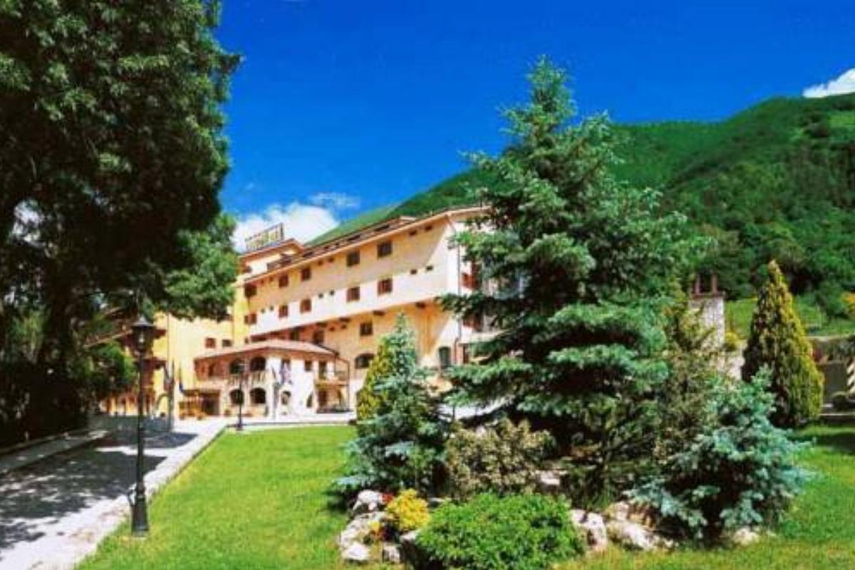 Leo Hotel Hotel Leonessa Italy