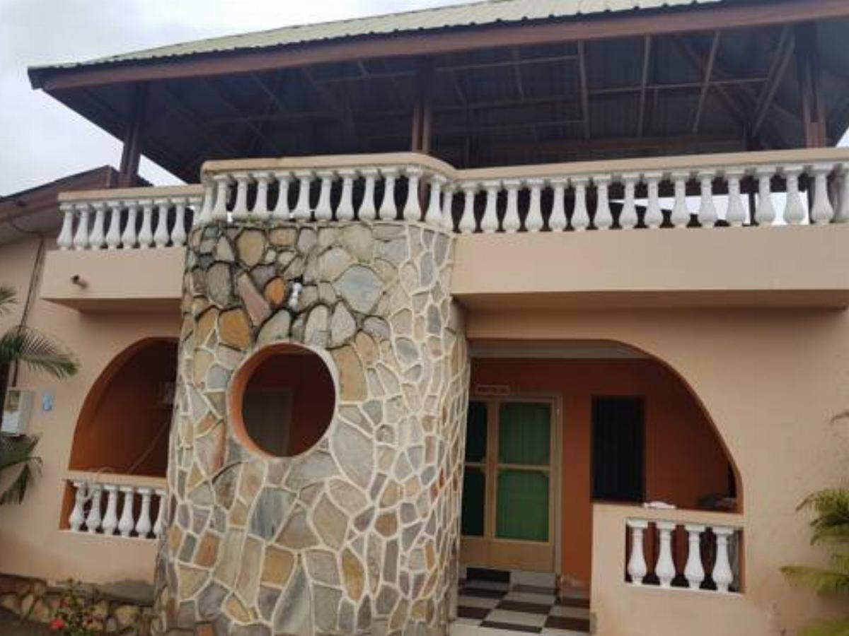Log Inn Guesthouse Hotel Kasoa Ghana
