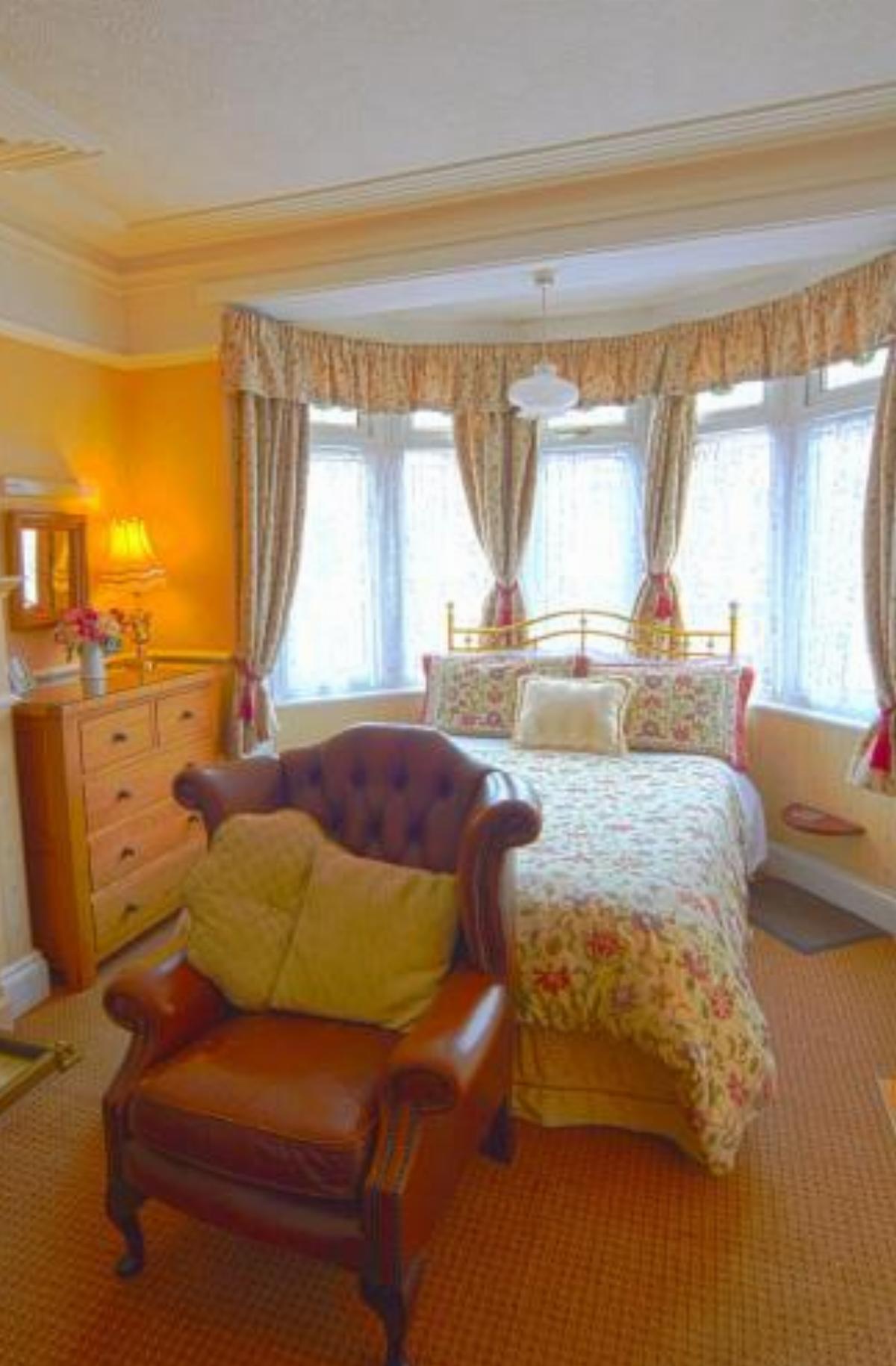 Longleigh Guesthouse Hotel Bridlington United Kingdom
