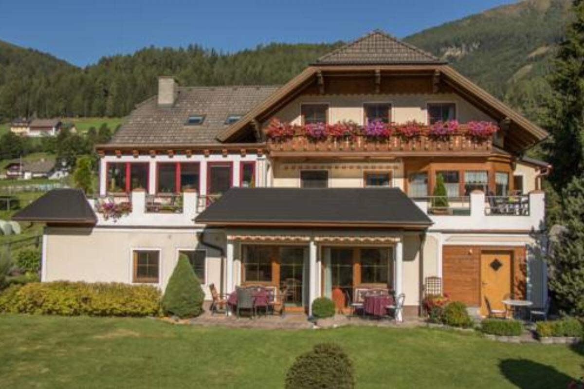 Lungau Apartment - Ferienwohnung Haus Esl Hotel Hintergöriach Austria