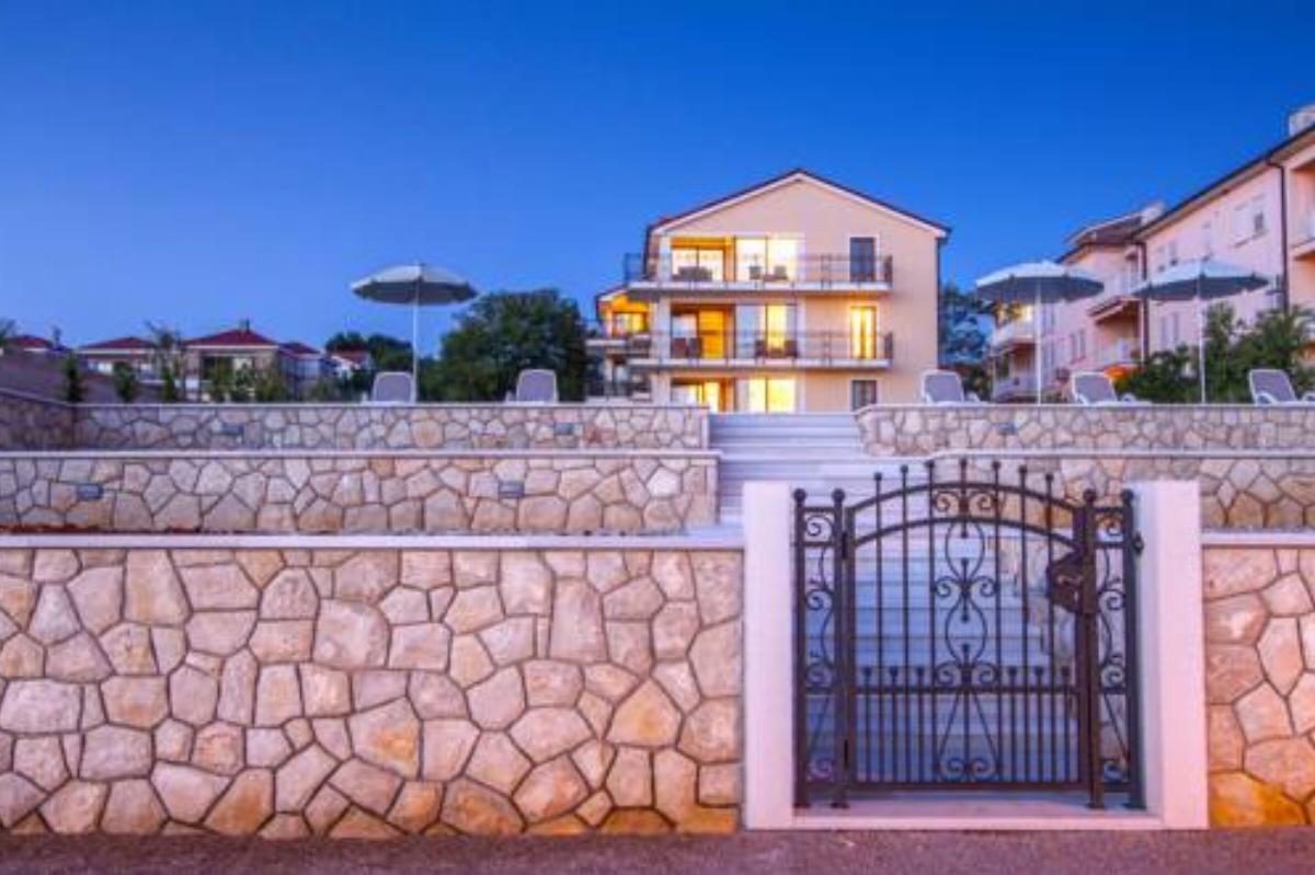 Luxury Apartments Villa Matea Hotel Malinska Croatia