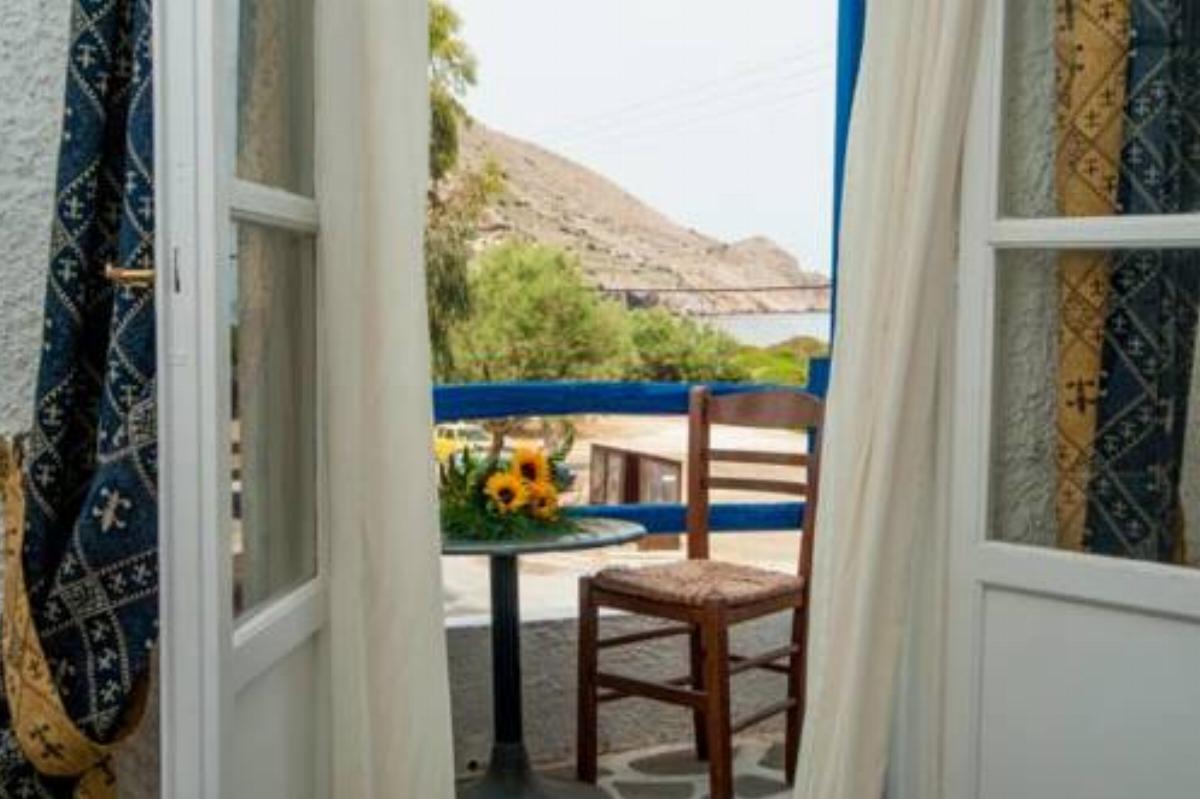 Manousos' Rooms Hotel Galissas Greece