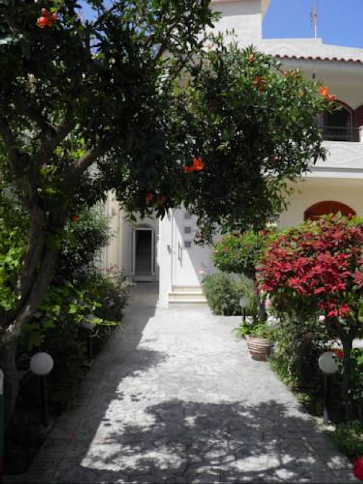 Maria Studios & Apartments Hotel Kremasti Greece