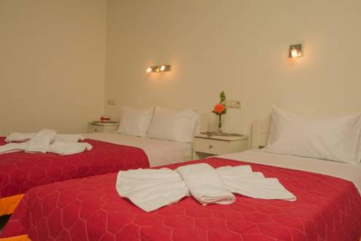 Marina Rent Rooms Hotel Léntas Greece