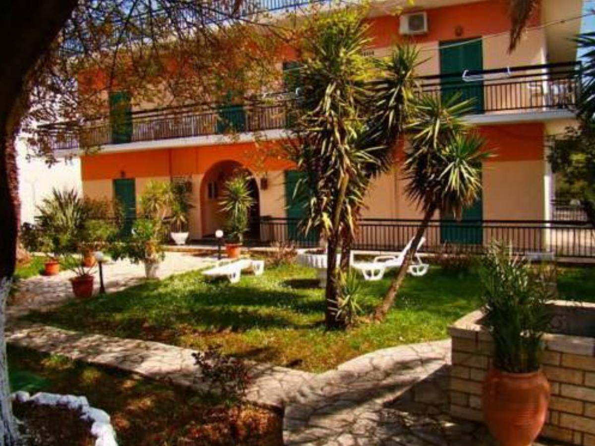 Maritsas Apartments Hotel Roda Greece