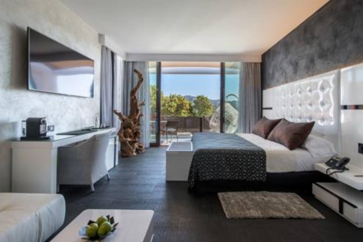 Mas Tapiolas Suites Natura Hotel Santa Cristina d'Aro Spain