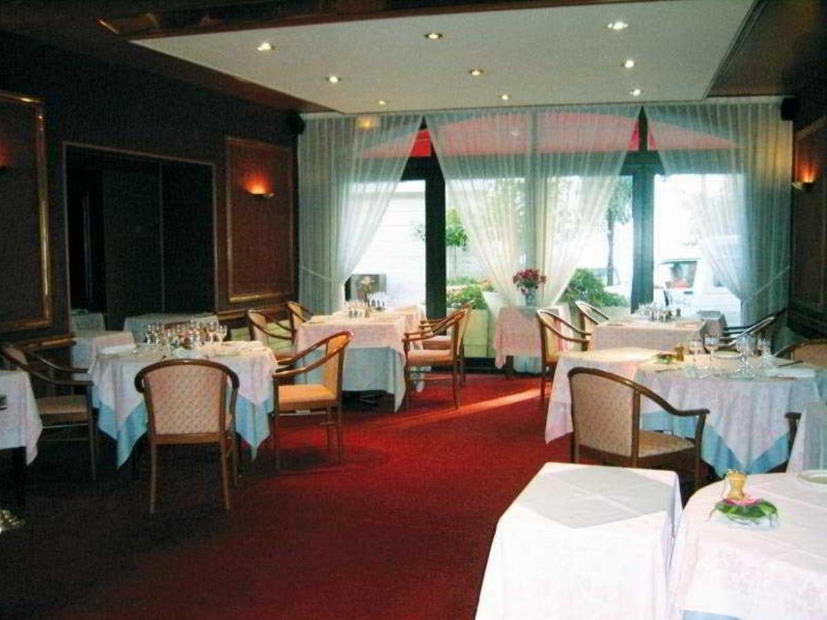 Minotel Le Bourgogne Hotel Evian France