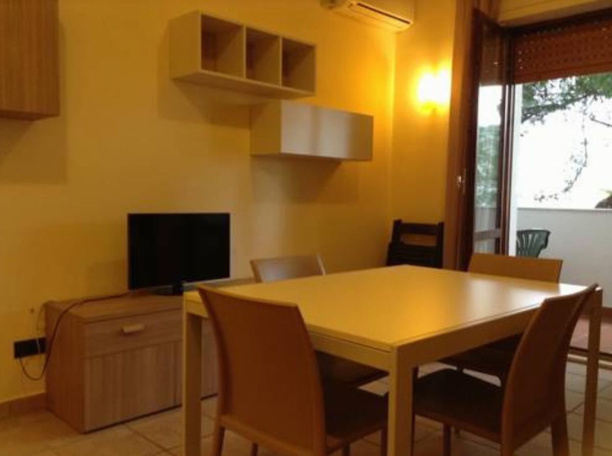 Nice Summer Apartment in Complesso Riva del Sole Hotel Giovinazzo Italy