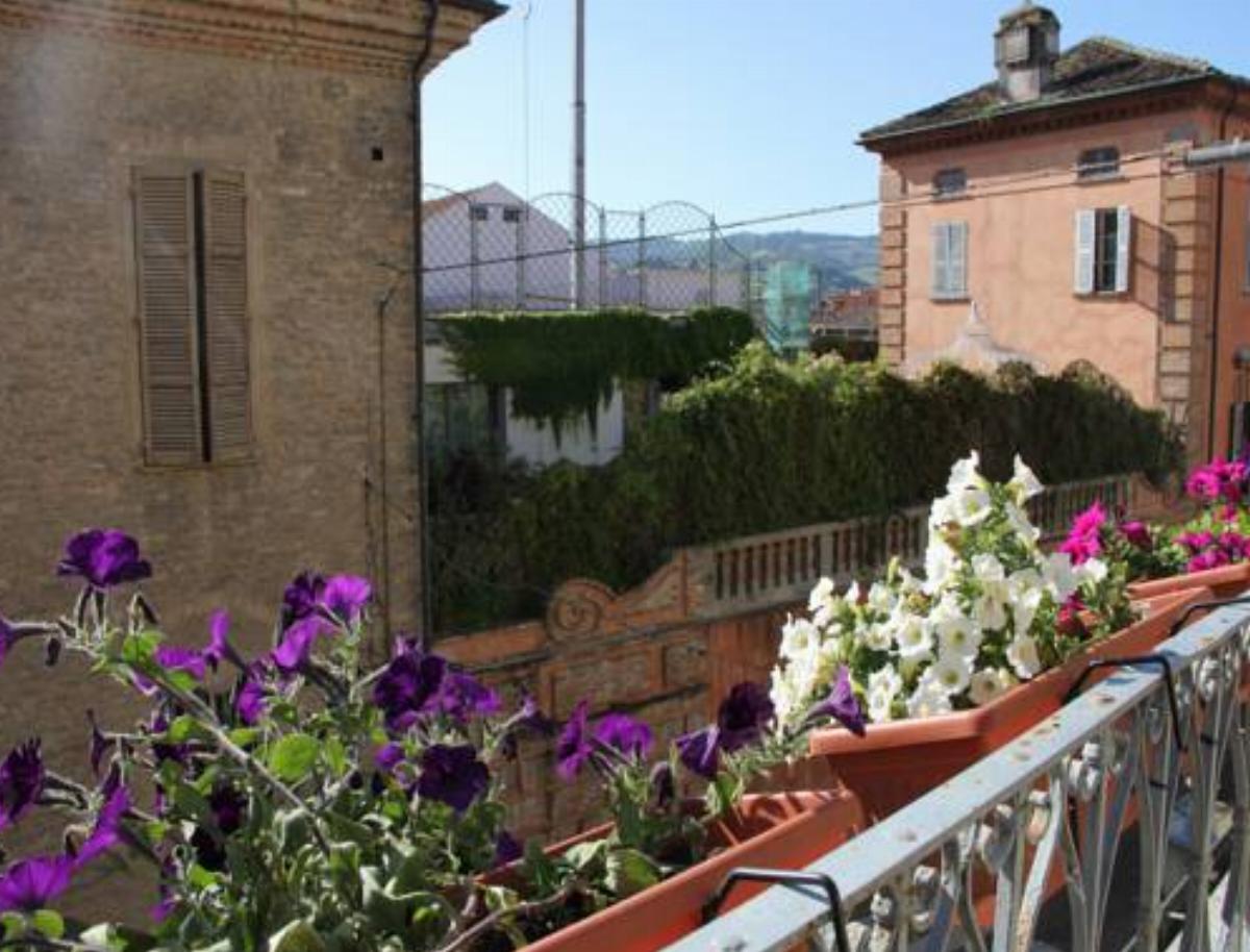 Obrini Casa - Apartments Hotel Canelli Italy