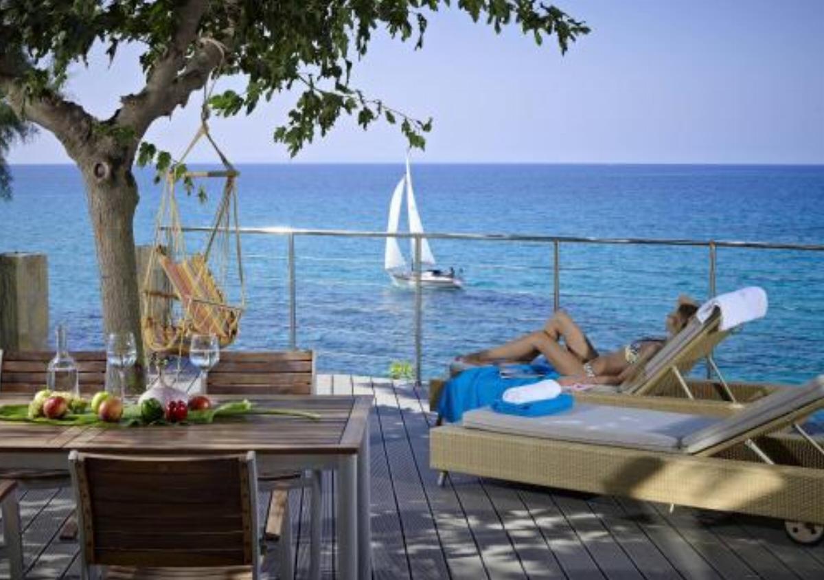Paradisso Beach Villas Hotel Amoudi Greece