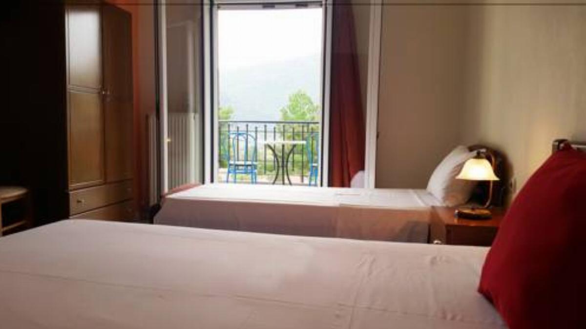Paradosi Rooms Hotel Igoumenítsa Greece