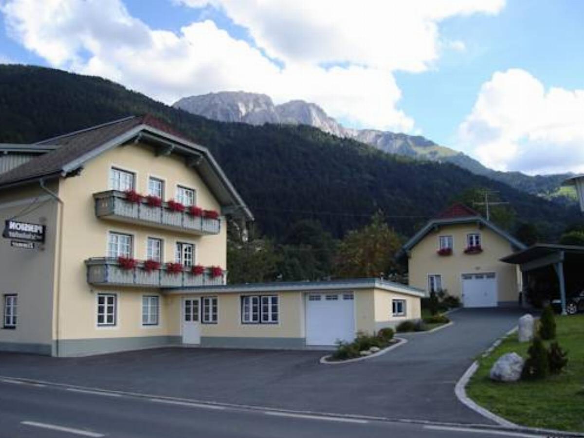 Pension Zum Schulmeister Hotel Reisach Austria