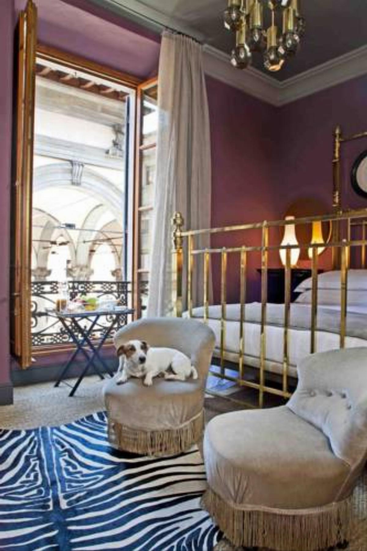 Porcellino Gallery - The Tuscan Collection Hotel Florence Italy