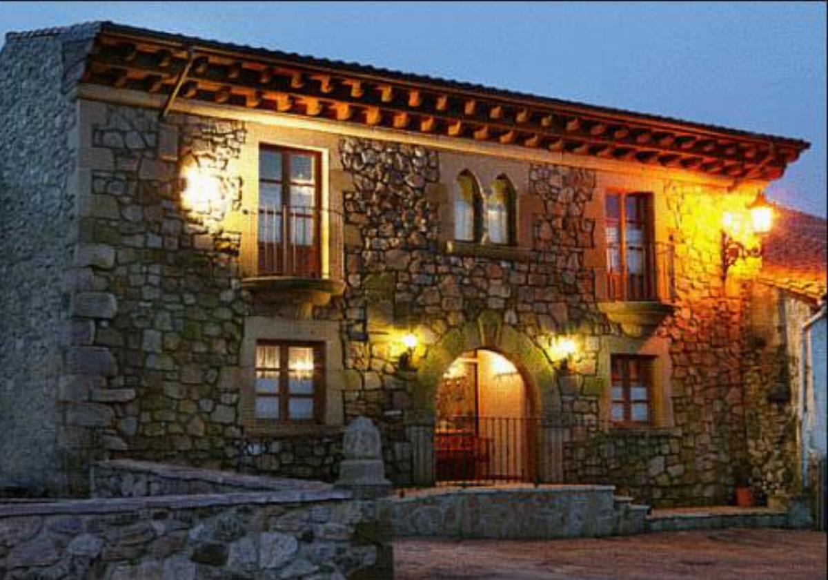 Posada Rural El Trenti de Corona Hotel Valoria Spain