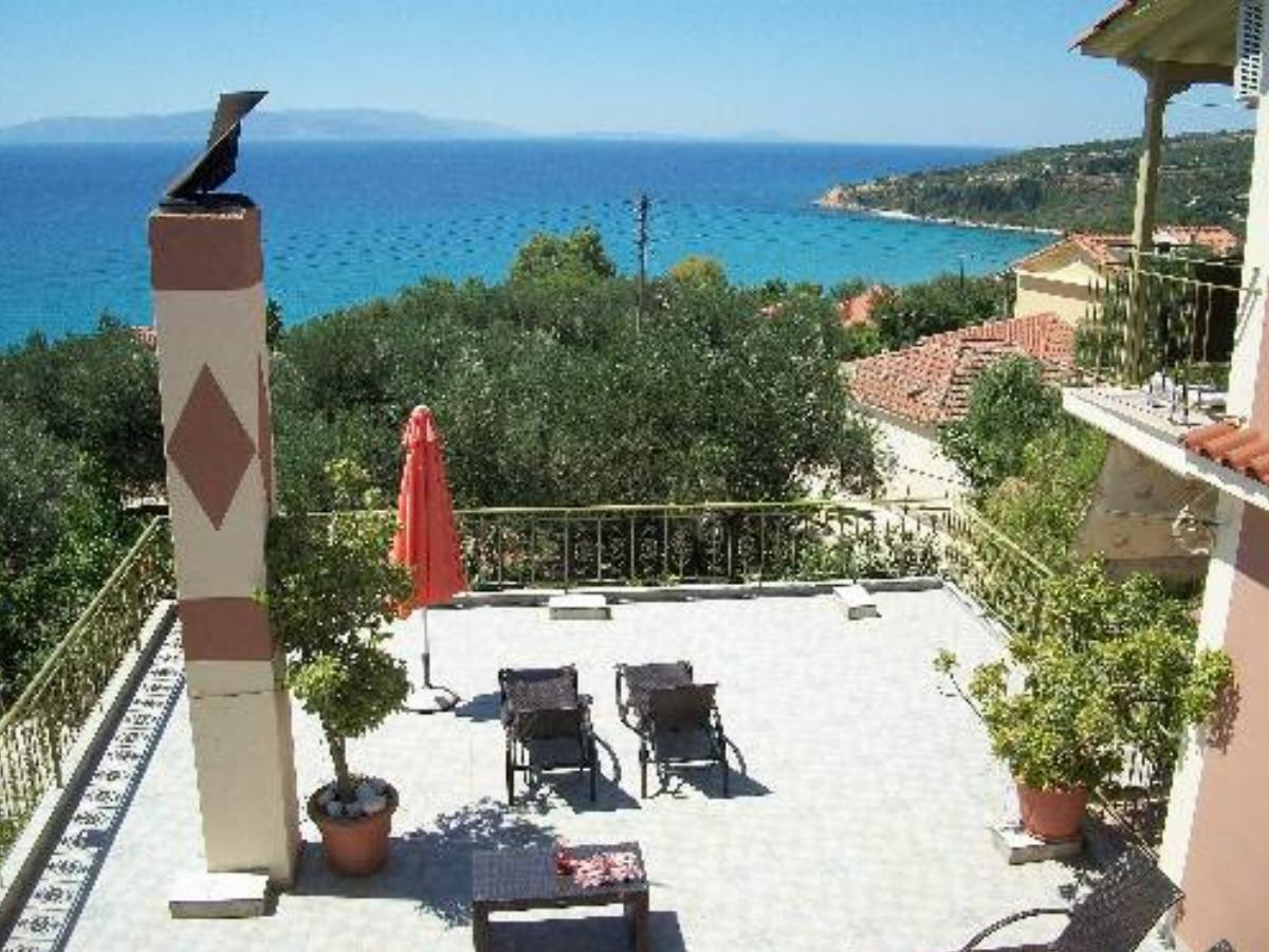 Ramona Hotel Lourdhata Greece