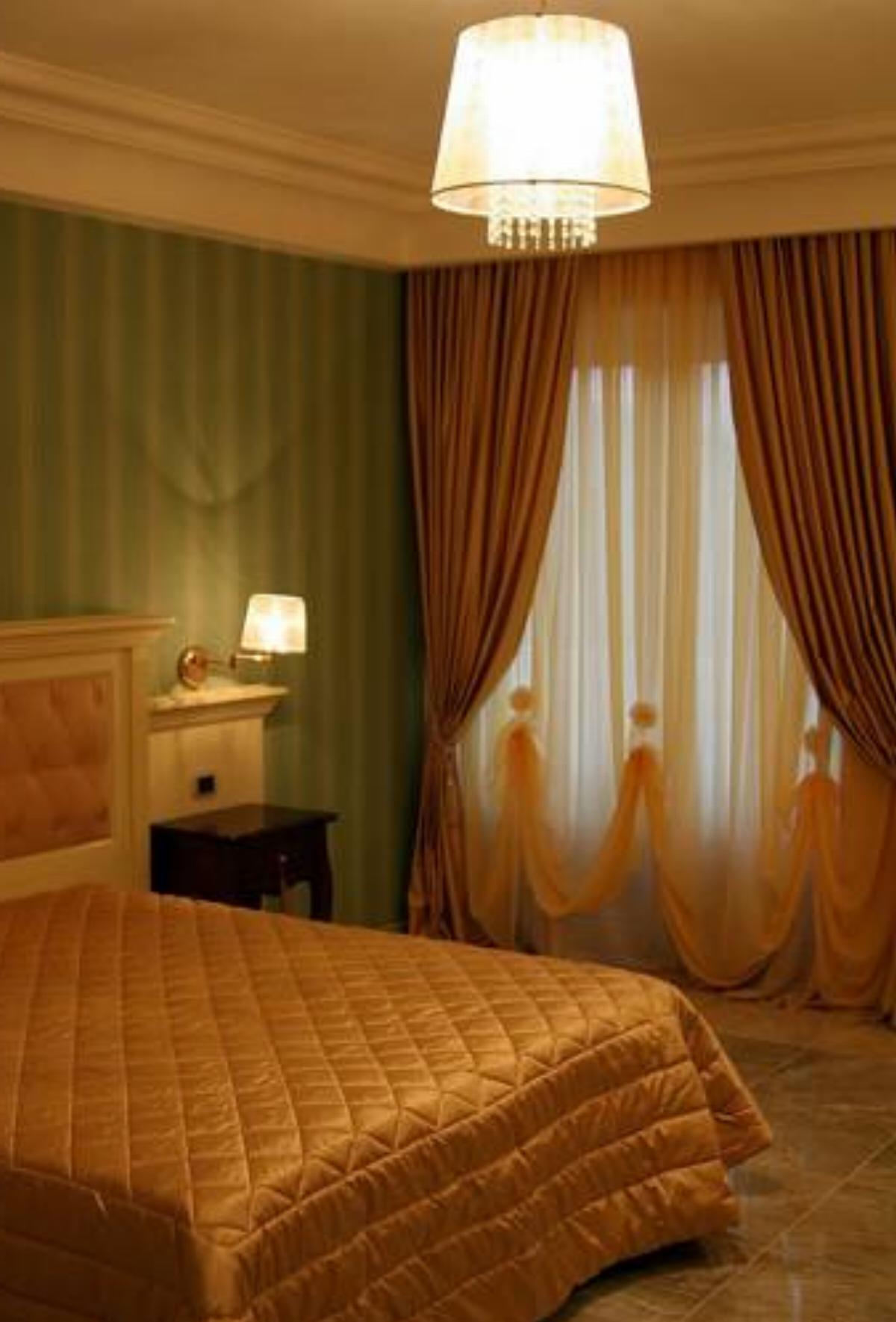 Regina di Saba - Hotel Villa per ricevimenti Hotel Grottaminarda Italy