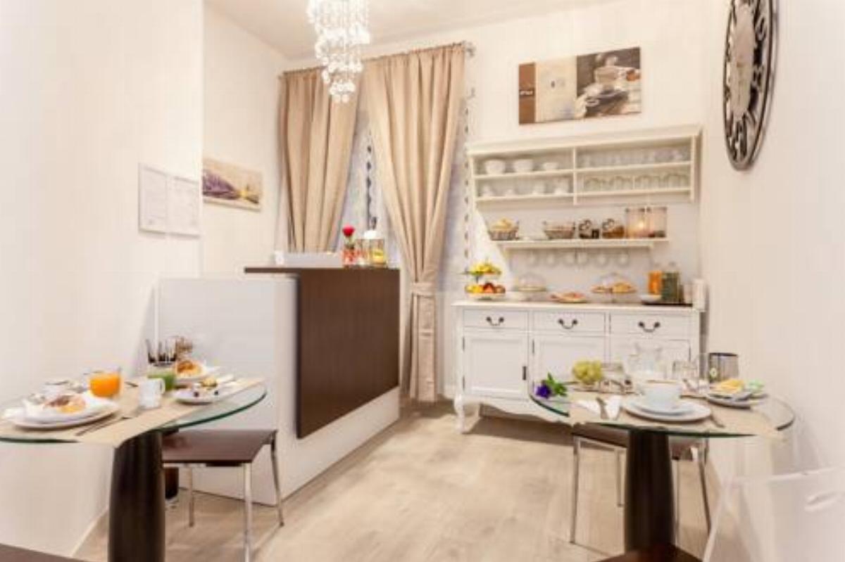 Relais 155 Guest House Hotel Roma Italy