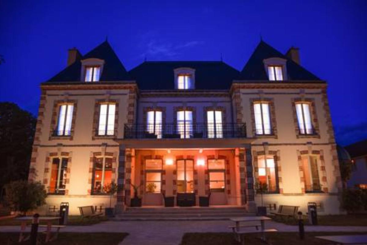 Résidence Château du Mée Hotel Le Mée-sur-Seine France