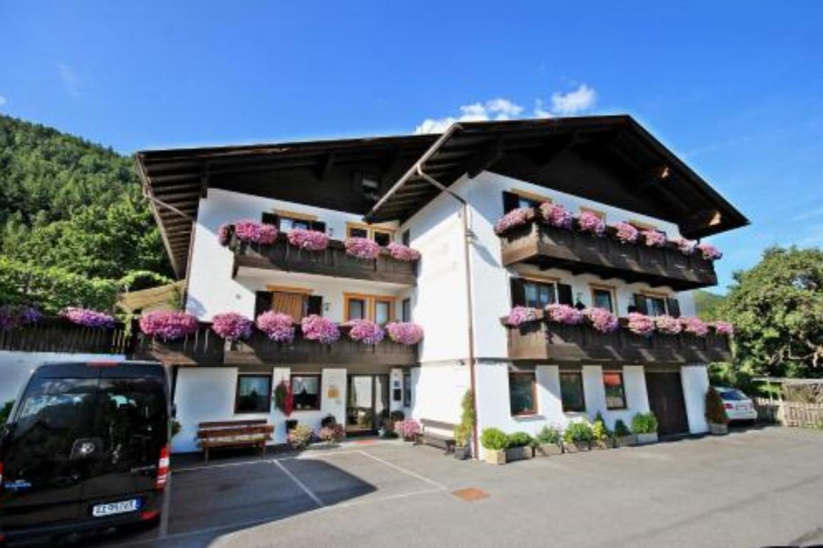 Residence Karpoforus Hotel Laces Italy