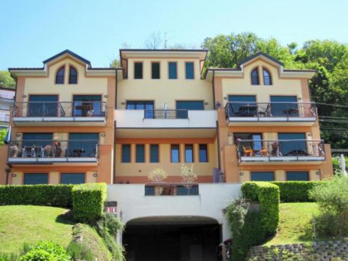 Residence Verde Lago Hotel Brisino Italy