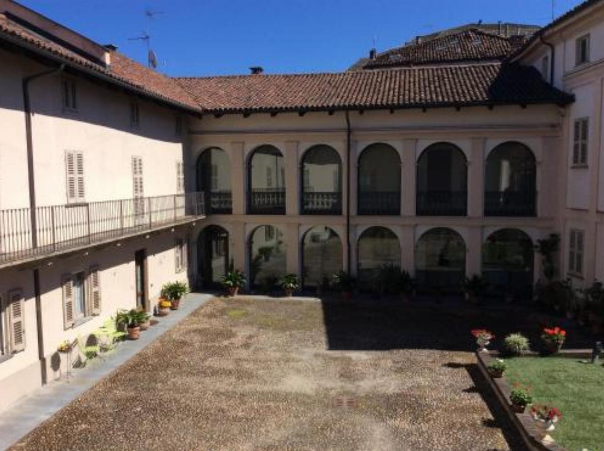Residenza Medici del Vascello Hotel Castello di Annone Italy