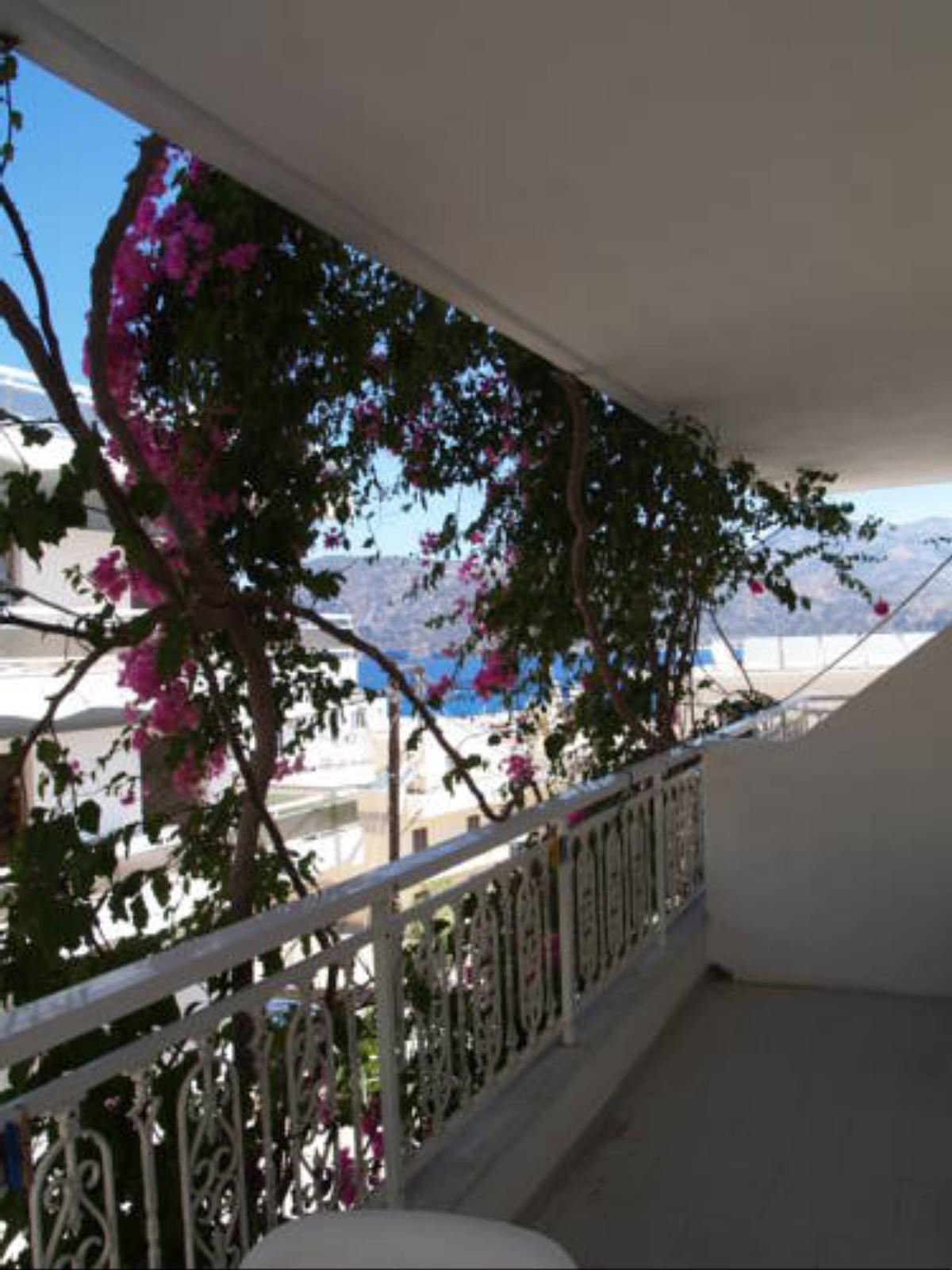 Roses Studios Hotel Kárpathos Greece
