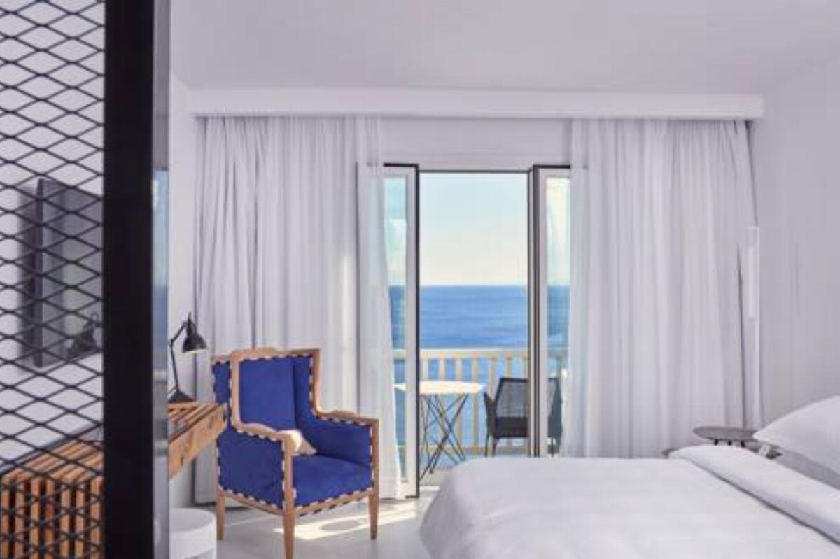 Royal Myconian - Leading Hotels of the World Hotel Elia Beach Greece