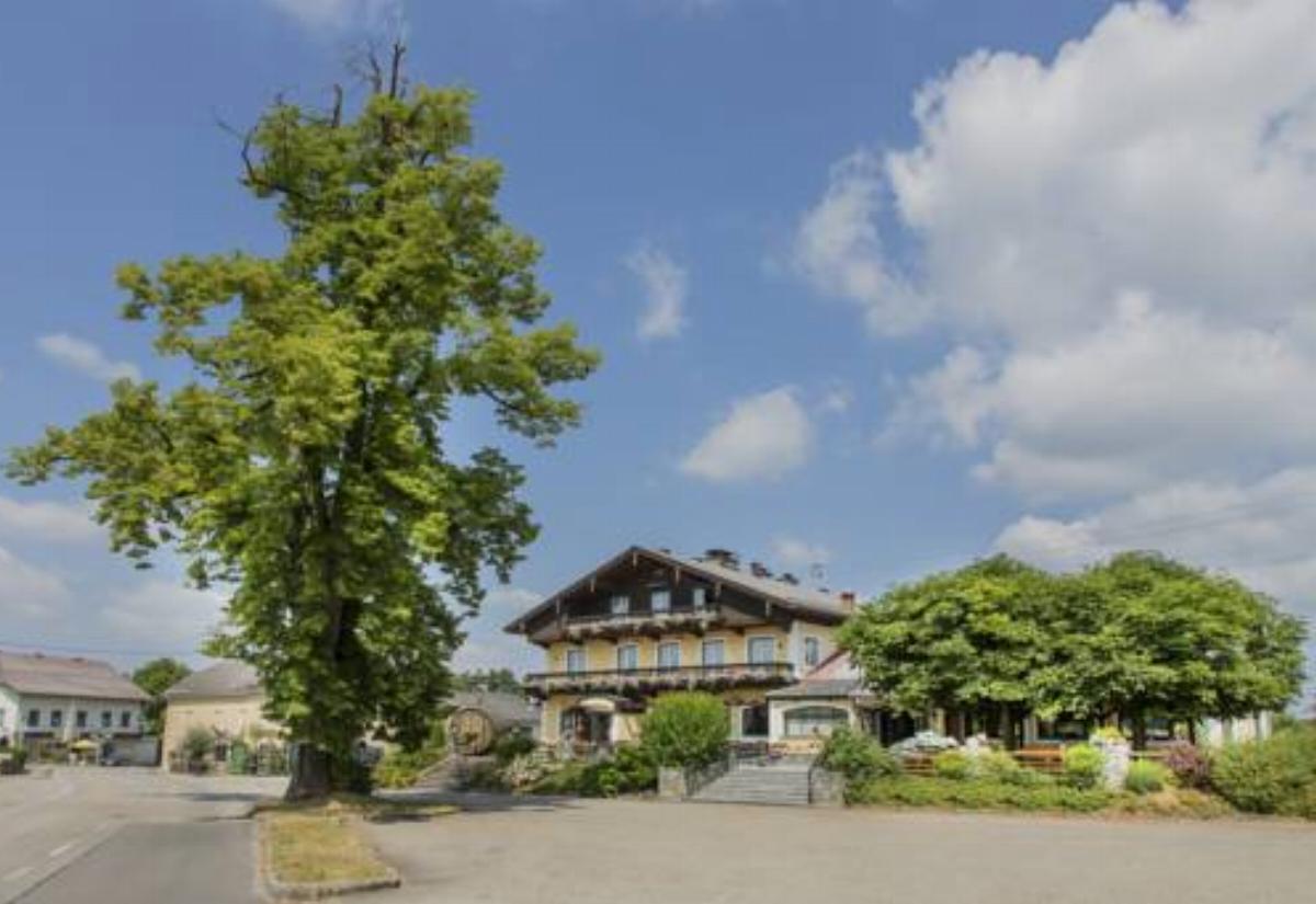Schnaitl Braugasthof - Hotel Garni Hotel Eggelsberg Austria