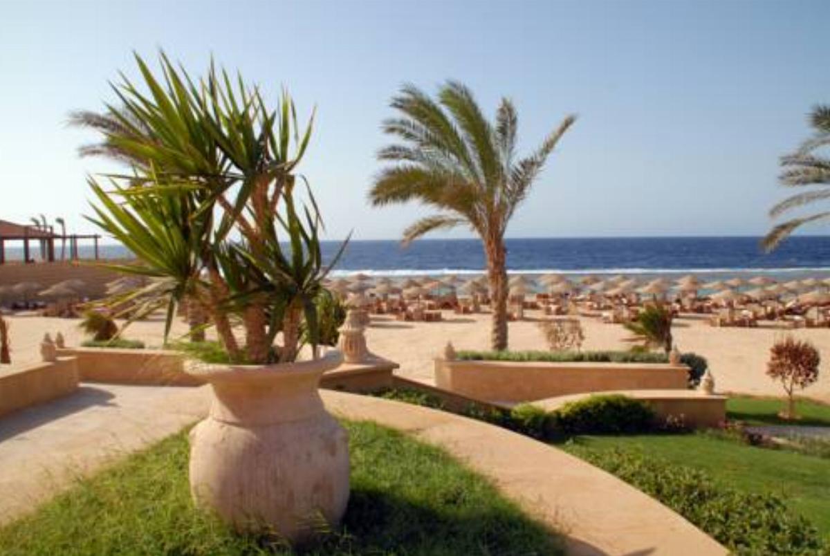 Sol Y Mar Reef Resta Hotel Coraya Bay Egypt