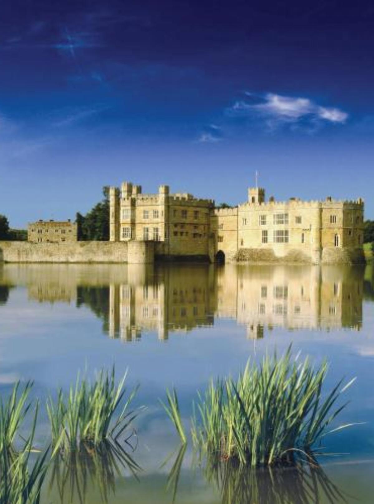 Stable Courtyard Bedrooms At Leeds Castle Hotel Maidstone United Kingdom