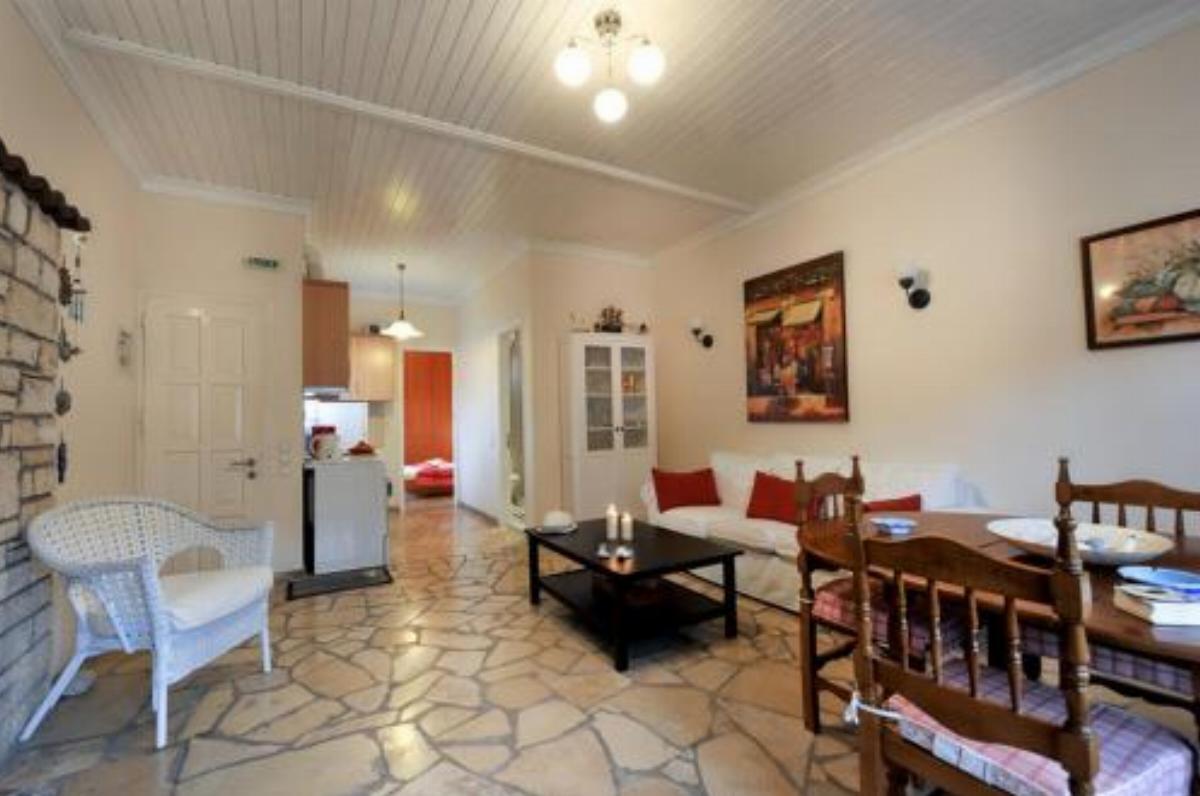 Stamatis Apartment Hotel Longos Greece