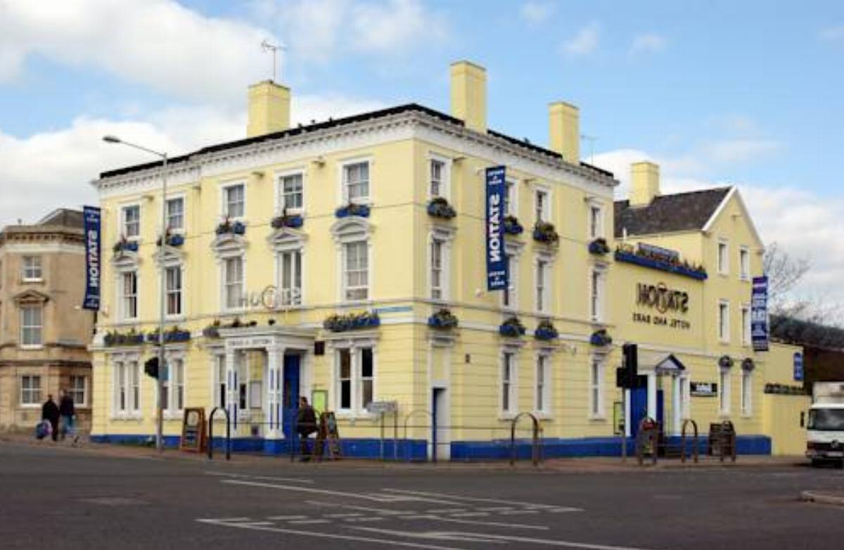 Station Hotel – RelaxInnz Hotel Gloucester United Kingdom