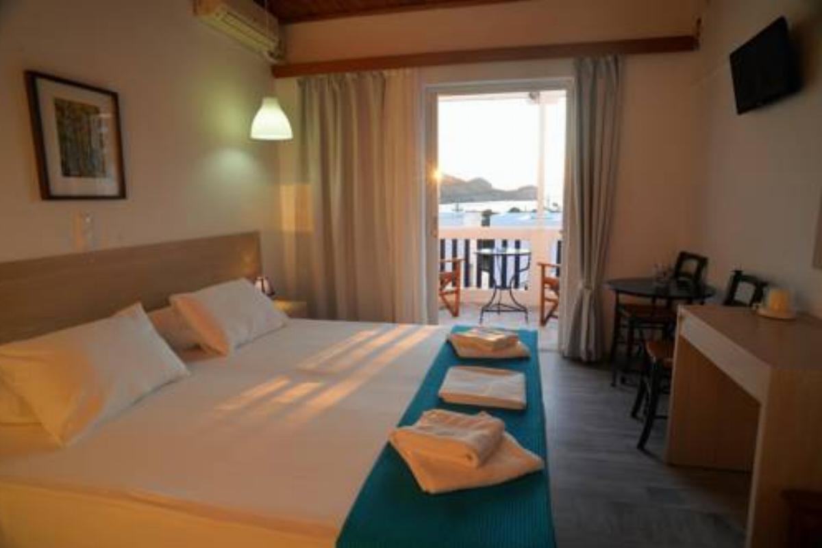 Stefos Rooms Hotel Galissas Greece