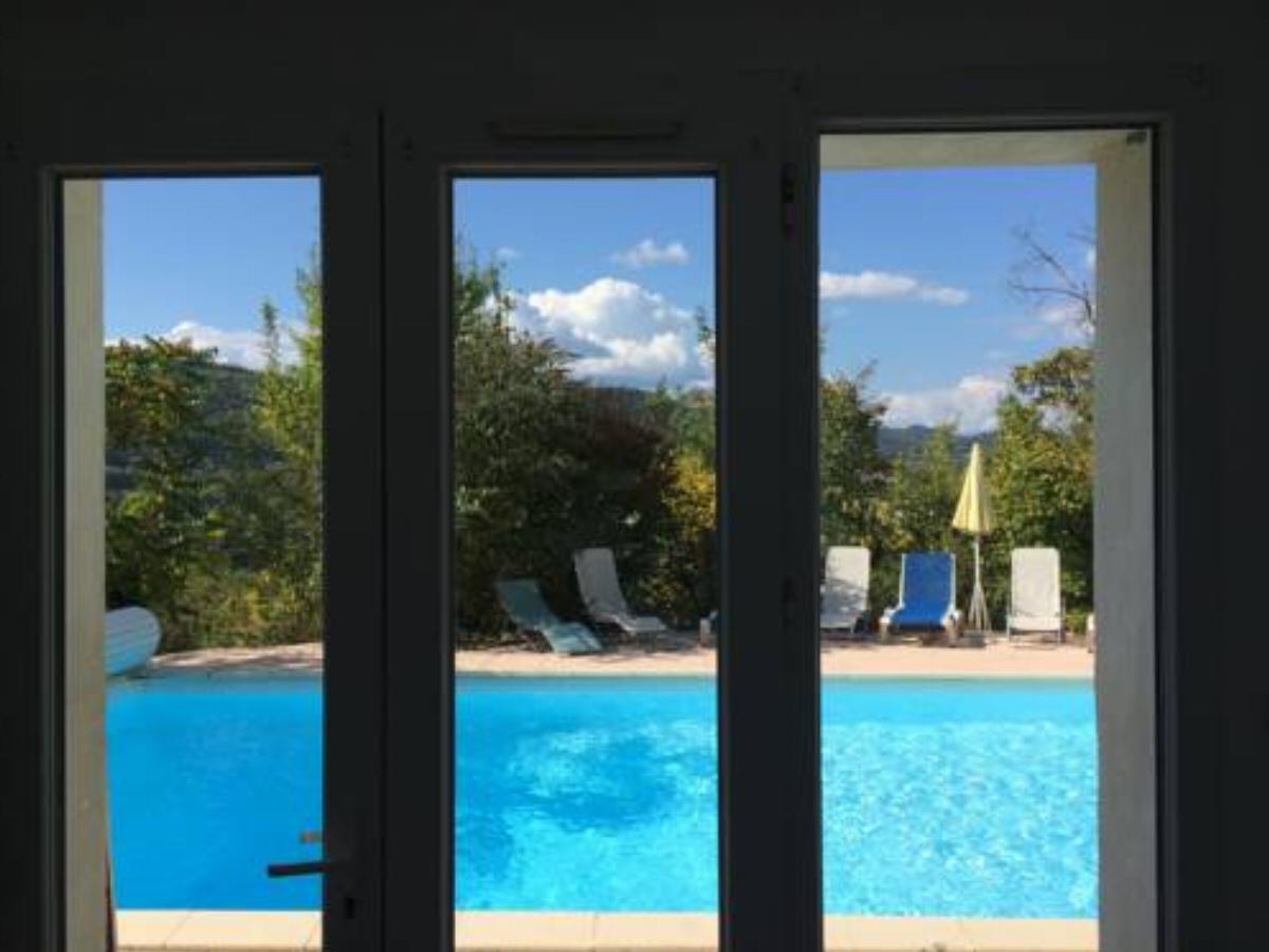 Studio indépendant dans villa avec piscine à Gap Hotel Gap France