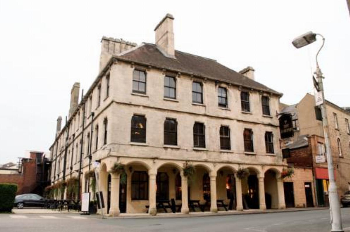 The Imperial Hotel Hotel Stroud United Kingdom