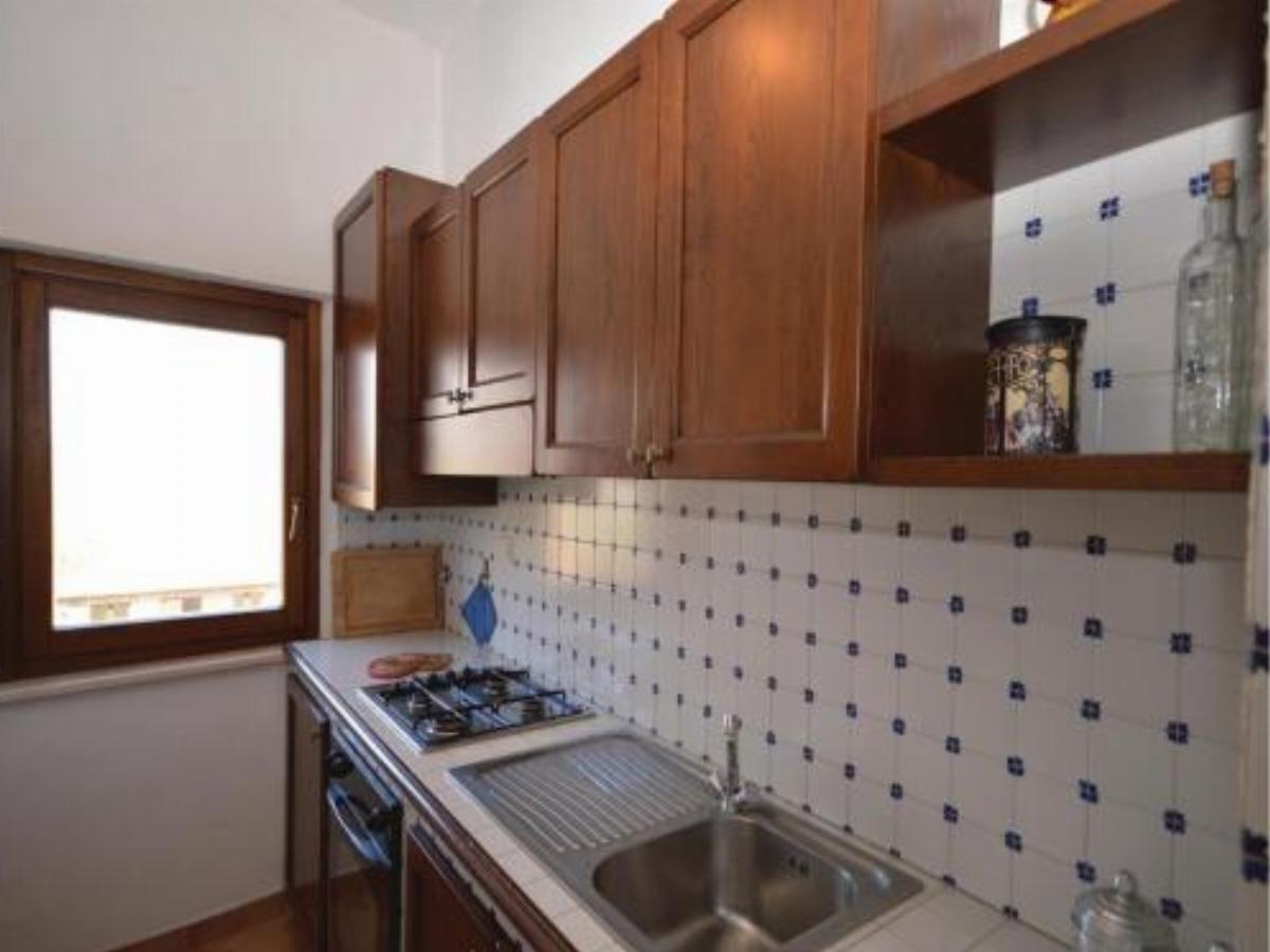 Three-Bedroom Apartment Acquapendente VT 0 02 Hotel Centeno Italy