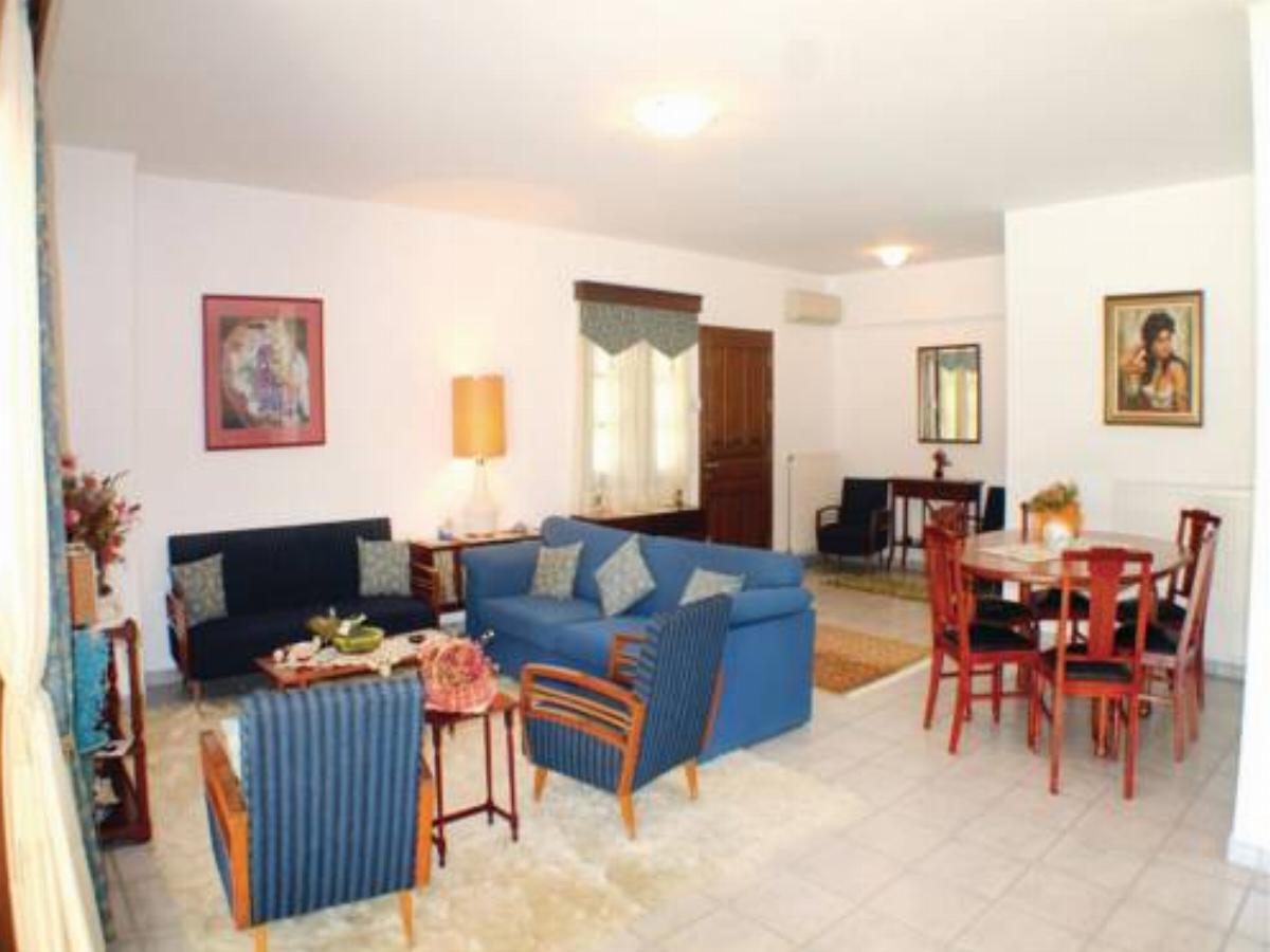 Three-Bedroom Apartment in Eretria Evia Hotel Malakóndas Greece