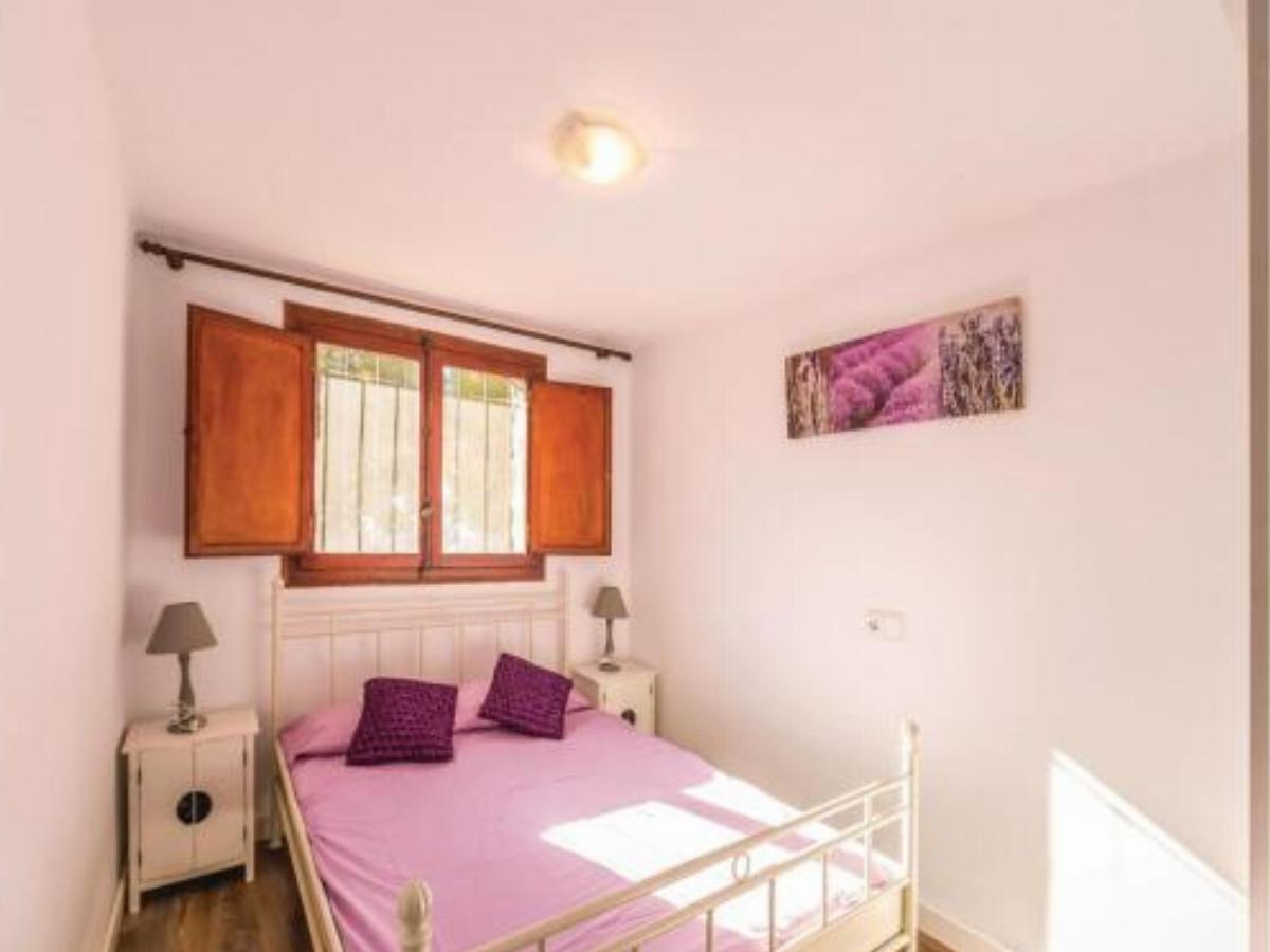 Three-Bedroom Holiday Home in Alcanar Hotel Alcanar Spain